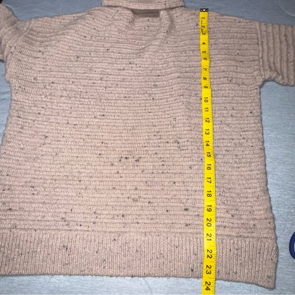 Cozy Speckled Turtleneck Sweater - Picture 8 of 9